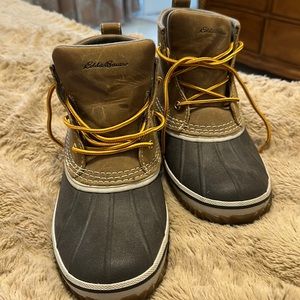 Eddie Bauer Womens Duck Boots-Size 9
